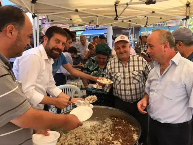 Sındırgı'da Eller Semaya Açıldı