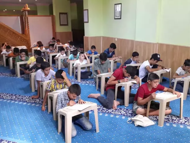 Baskil'de Yaz Kur'an Kursları Sona Erdi