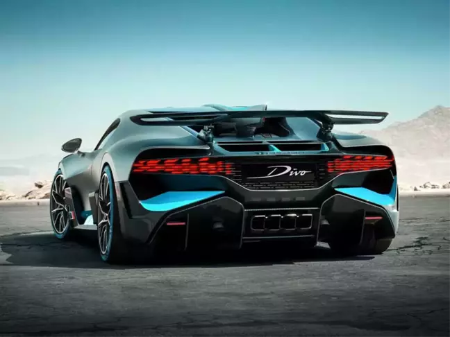Bugatti Divio Pebble Beach Ortaya Çıktı