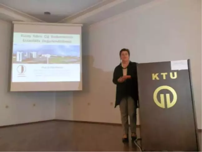 Kıbrıs'a Özgü Bitkiler Tıp ve İlaç Dünyasına Kazandırılıyor