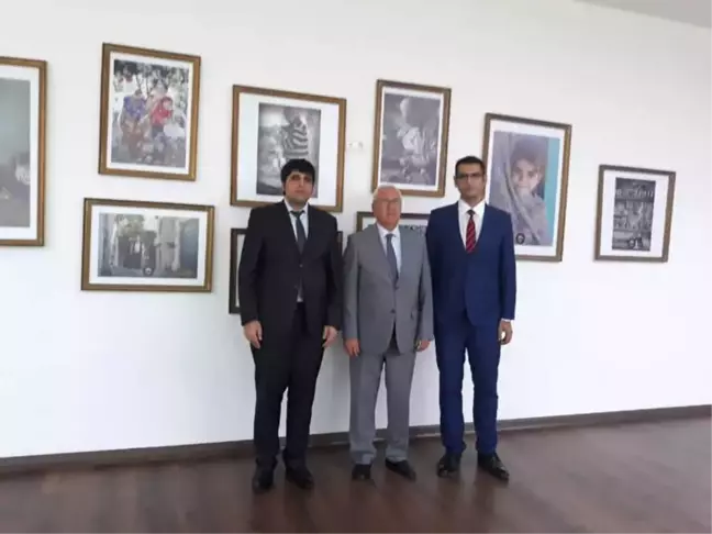 Arafta Kalanlar : Damascus Kılıcı