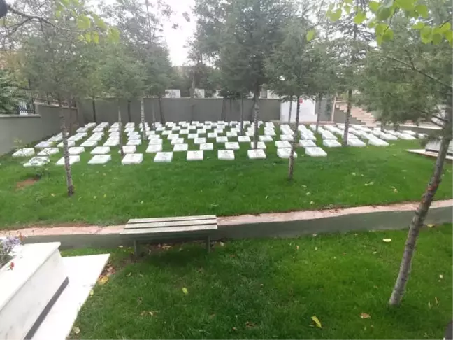 Aksaray Şehitliği'nde Bakım ve Onarım Yapıldı