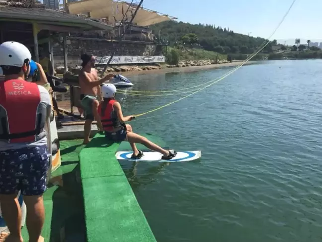 İzmit Belediyesi'nden Wakebord Eğitimi