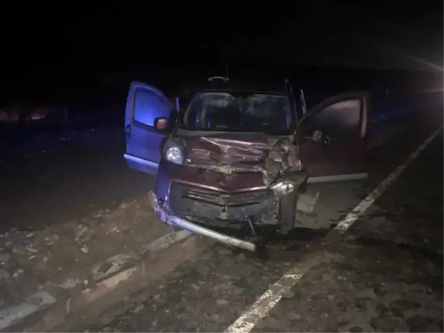 Tavşanlı'da Trafik Kazası: 8 Yaralı