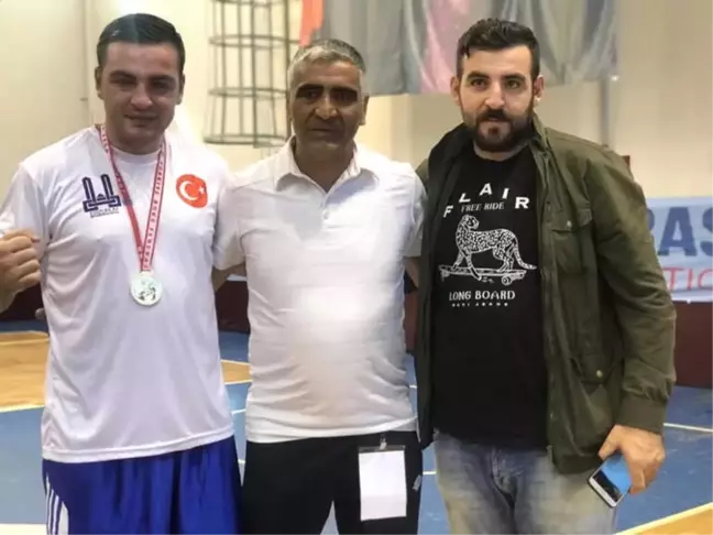 Ringi 'Aydın'latan Dadaş