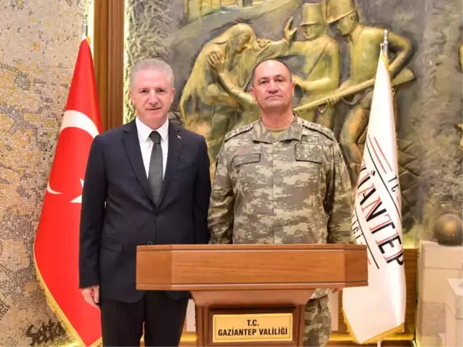 Orgeneral Temel'den Vali Davut Gül'e Ziyaret