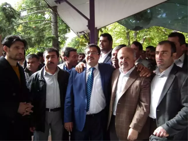 Ali Bakan Seçim Çalışmalarını Ankara'da Sürdürüyor