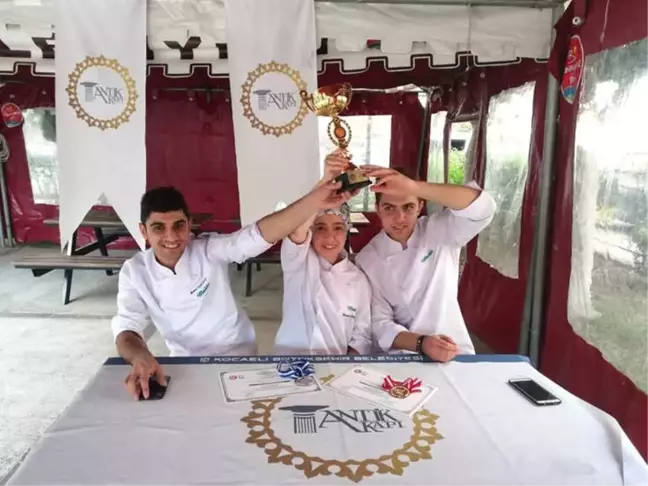 Antikkapı'nın Genç Şefleri Madalyaları Topladı