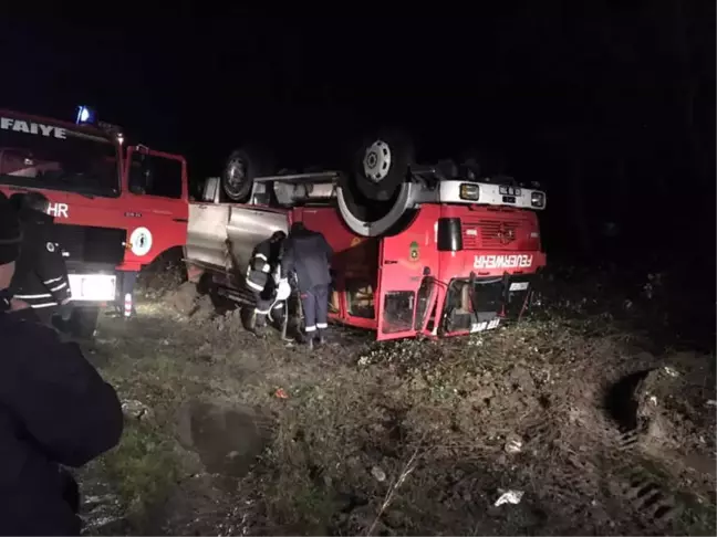 İtfaiye Aracı Kaza Yaptı: 3 İtfaiyeci Yaralı