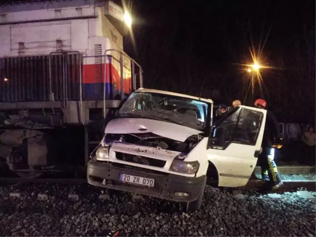 Denizli'de Tren Kazası: 5 Yaralı