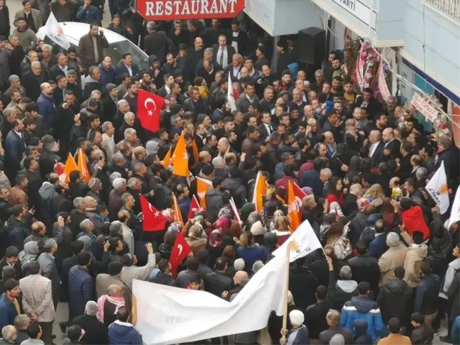 Pınarbaşı ve Mirkelam'a Sevgi Seli