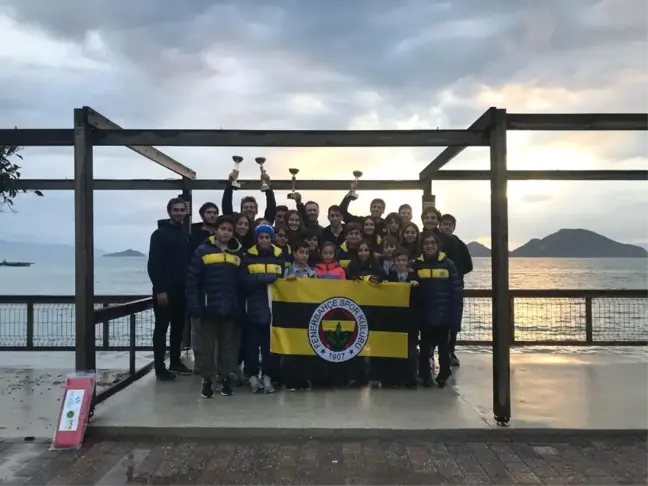 Fenerbahçe Doğuş Yelken Şubesi'nden Birincilik