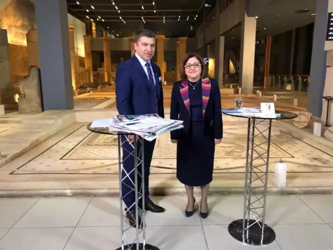 Şahin,