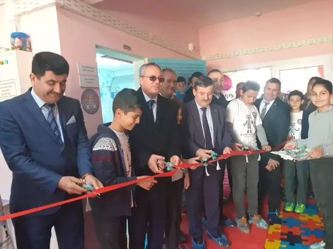 Vali Deniz, Robotik ve Kodlama Atölyesi Açtı