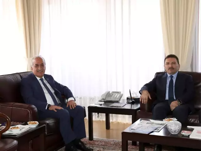 Selami Altınok, Atatürk Üniversitesi'nde Konferans Verdi