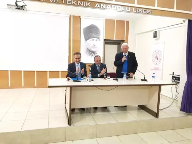 Efsane Atlet İsmail Akçay Öğrencilerle Söyleşiye Katıldı
