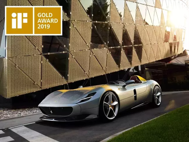 Ferrari Monza Sp1'e Altın Ödüle Layık Görüldü
