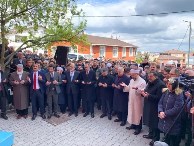 Binali Yıldırım, Sultanbeyli'de Cami Açılışına Katıldı