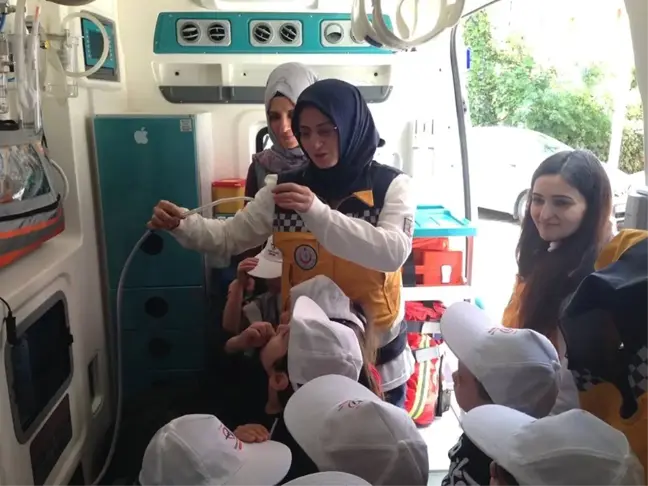 Minik Öğrenciler 112 ile Tanıştı