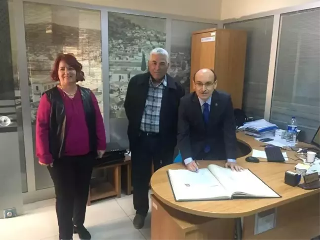 Karadayı Ailesi Söke Eğitim Vakfı'na Zeytinlik Bağışladı
