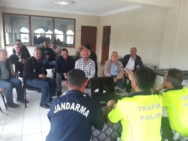 Bigadiç'te şoförlere brifing