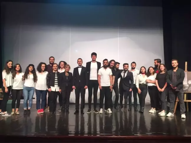 ADD Şube Başkanı Onur, lösemili çocuklar için sahne aldı