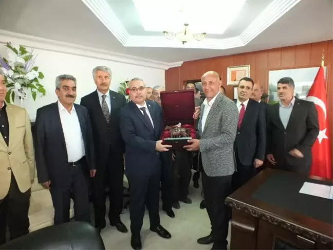 Vali Gündüzöz'den Başkan Altın'a ziyaret