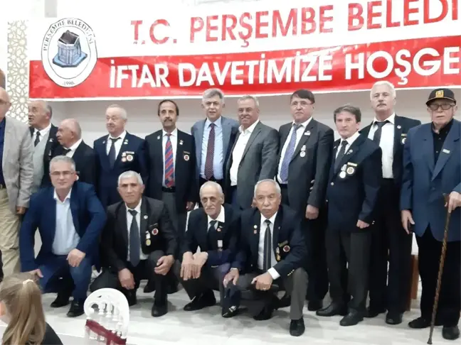Perşembe geleneksel iftarını gerçekleştirdi