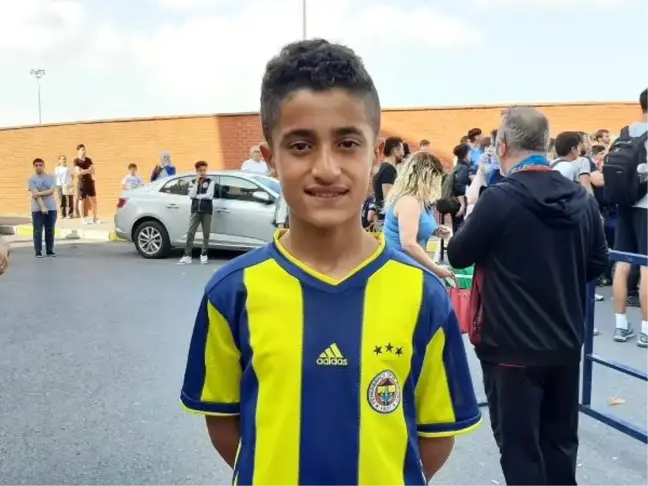 (ÖZEL) 'Fener Ol' kampanyasına destek olan Civan altyapı seçmelerine katıldı