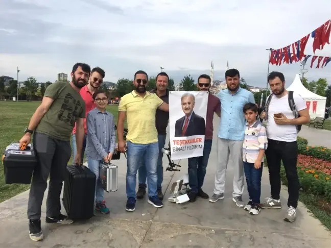 Binali Yıldırım'a drone tutkunlarından havada teşekkür