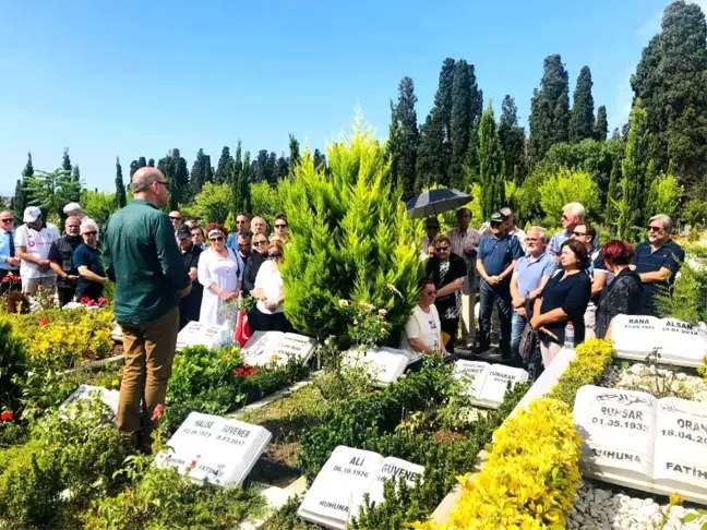 'Balyoz'dan tutuklandıktan sonra kansere yakalanan emekli Tuğamiral Çakmak mezarı başında anıldı