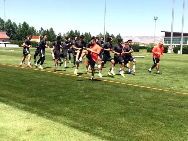 Kayserispor sezonu açtı