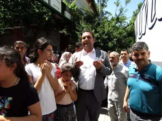 Gölbaşı'nda hacı adayları kutsal topraklara uğurlandı
