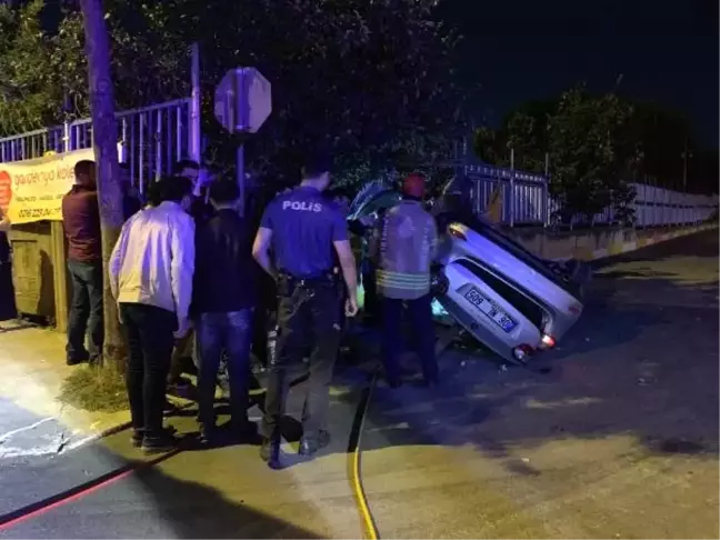 Tuzla'da otomobil takla atıp duvara çarptı: 1 ölü