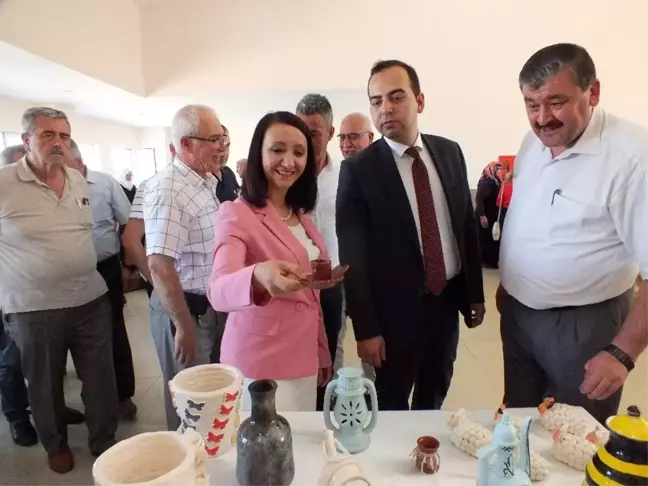 Pazaryeri'nde çömleğe kadın eli değdi