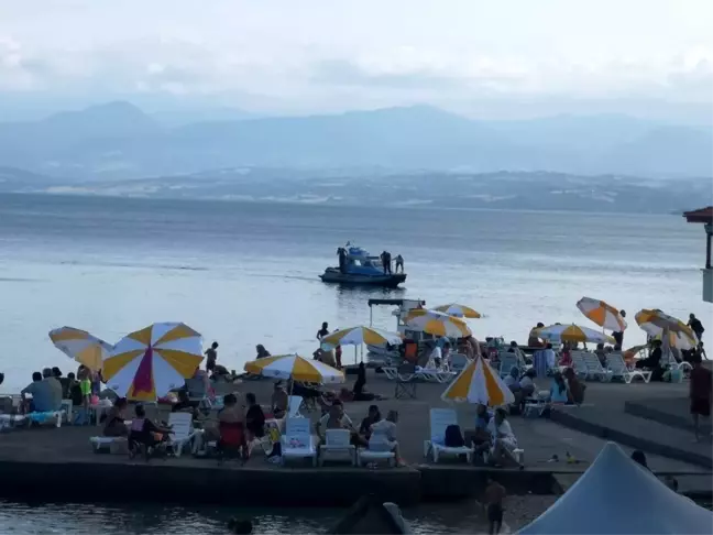 Sinop'ta denizde kopmuş bacak gördü iddiası