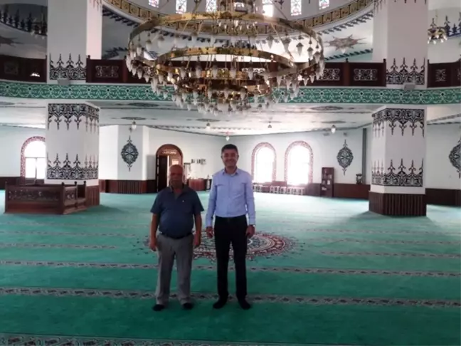Kaymakam Sürücü, Merkez Camisi'ni ziyaret etti
