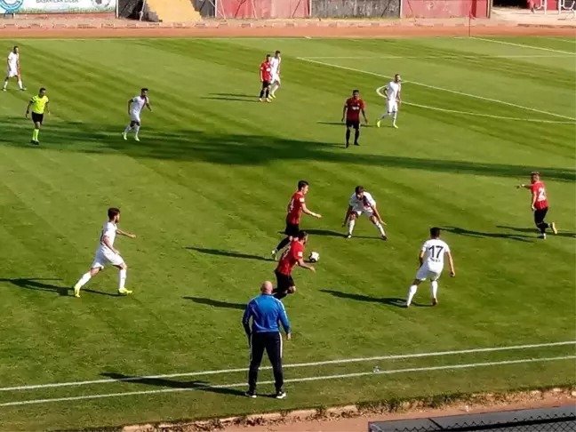 TFF 2. Lig Kırmızı Grup: Van Spor FK - UTAŞ Uşakspor: 1-2