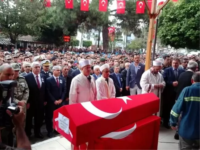 Şehit Veteriner Uzman Çavuş Sarıcan, Hatay'da toprağa verildi