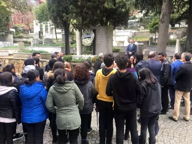 Yahya Kemal Beyatlı vefatının 61'inci yılında mezarı başında anıldı