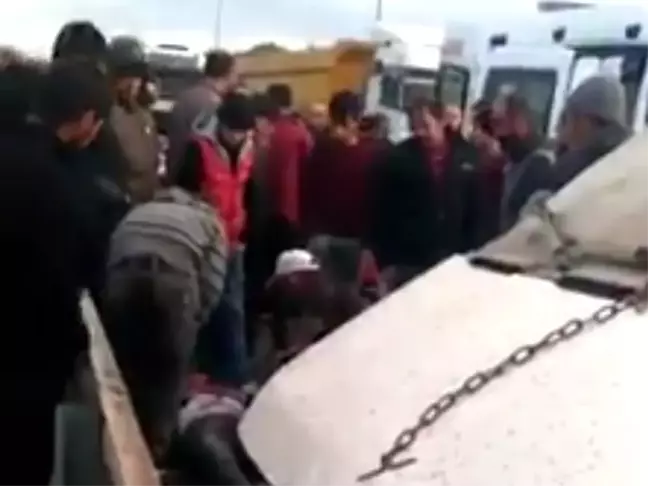 Düğün konvoyu kana bulandı: 1 ölü, 3 yaralı