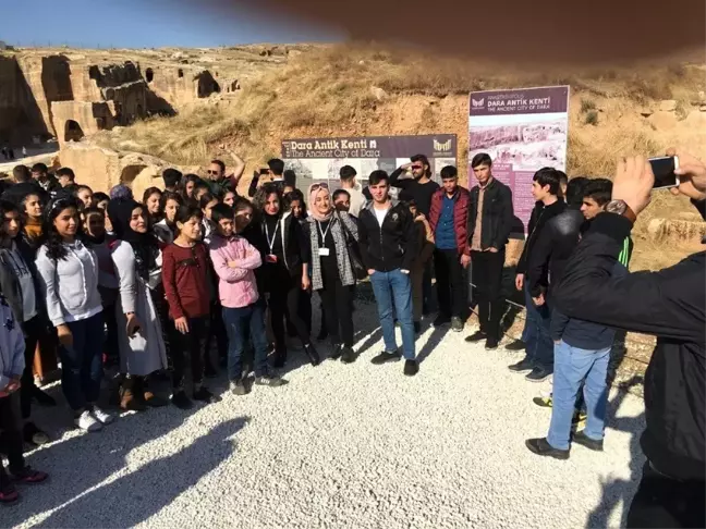 Cizreli öğrenciler Mardin'i gezdi