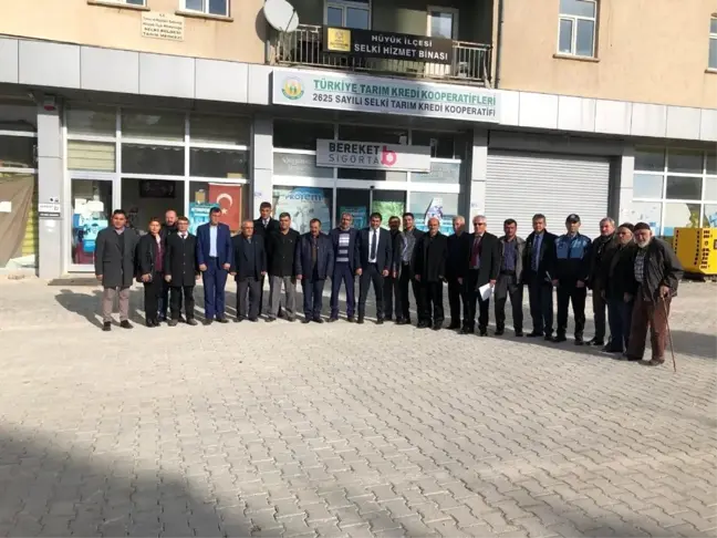 Hüyük'te dış mahallelerde meclis toplantıları dönemi