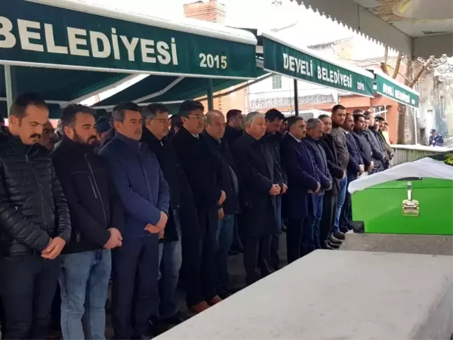 Develi Belediyesi Kültür Müdürü Ali Orhan'ın Annesi Gazi Mezarlığına Defnedildi