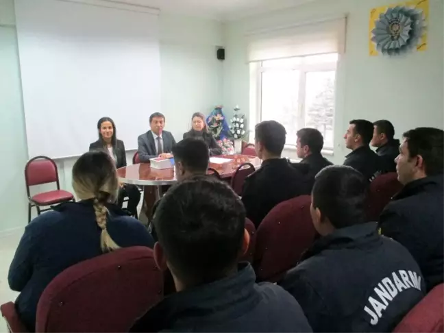 Gediz'de adli kolluk personeline seminer
