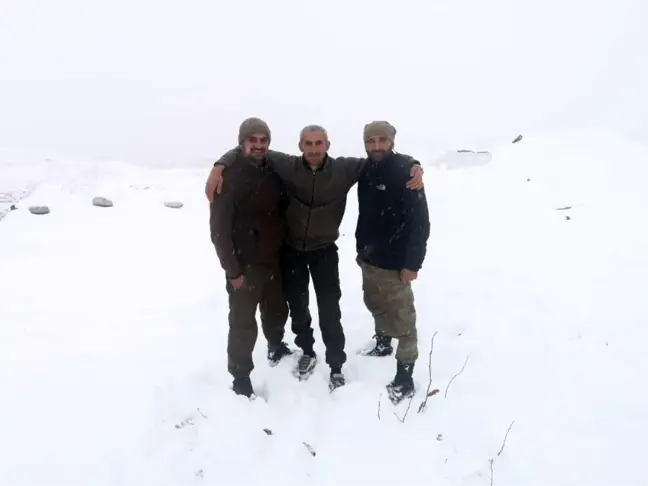 Güvenlik korucularından 'Barış Pınarı' kahramanlarına selam