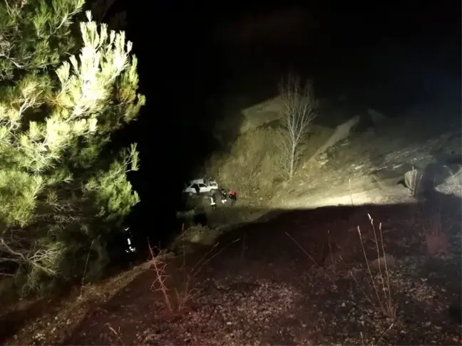 Uçurumdan aşağı yuvarlanan otomobilin sürücüsü 13 gün sonra hastanede öldü