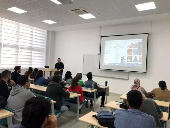 Erasmus Koordinatörlüğü öğrencilere ücretsiz kurs veriyor