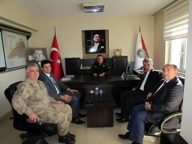 Kavak Emniyet Müdürü Yöntem'e Kaymakam Keklik'ten ziyaret