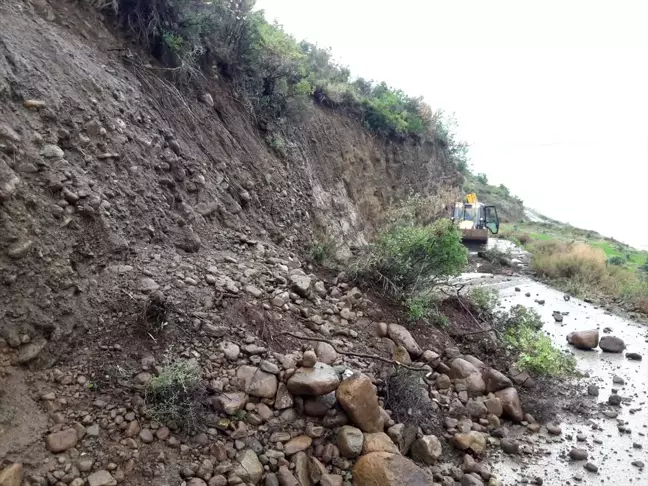 Hatay'da yağışlar heyelana neden oldu